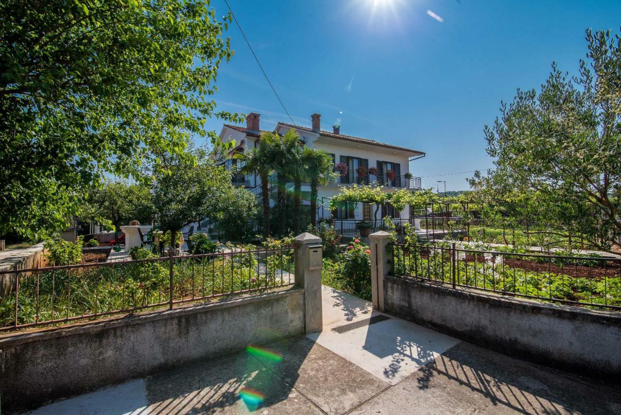 Apartman Ana Bajcici Exterior foto